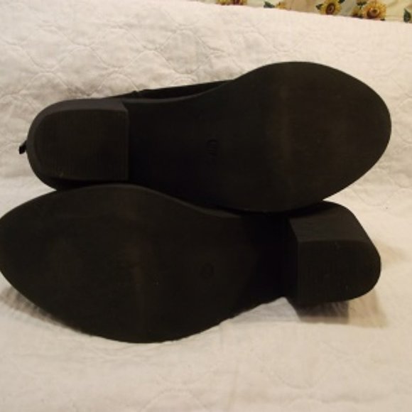 PENNINGTONS Womens heeled ankle Boot, Sz 9W - Picture 11 of 11